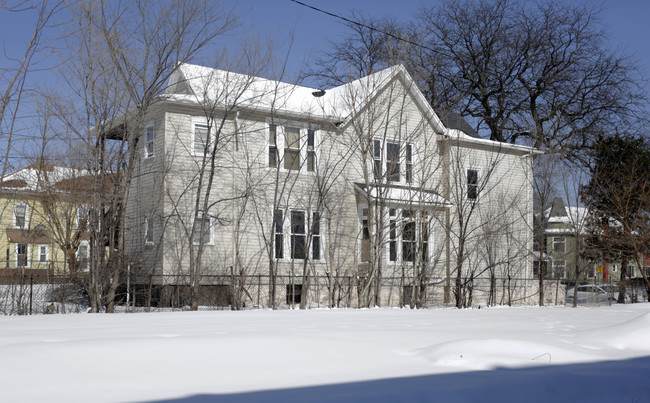 6520 S Stewart Ave in Chicago, IL - Foto de edificio - Building Photo