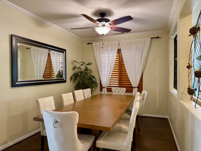 property at 13652 Perry Ann Cir