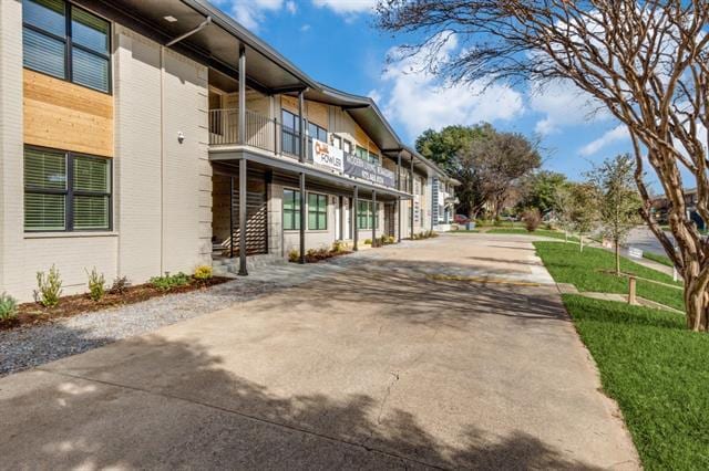 5917 Gaston Ave in Dallas, TX - Building Photo - Building Photo