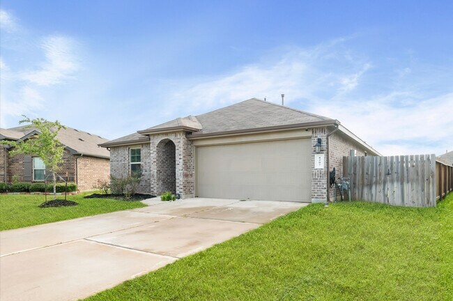 8207 Amaryllis Ct in Arcola, TX - Building Photo - Building Photo