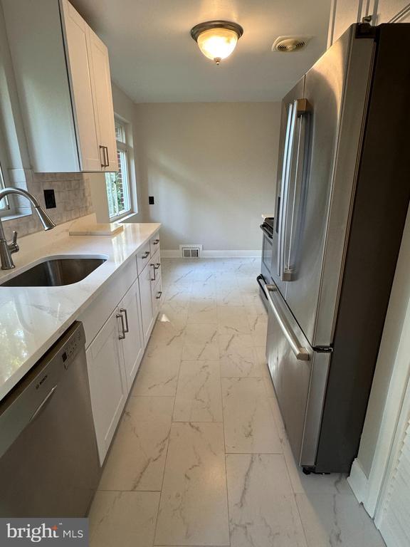 7401 Camp Alger Ave in Falls Church, VA - Building Photo - Building Photo