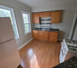 2978-2978 W 32nd St in Cleveland, OH - Foto de edificio - Building Photo