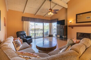 46631 Arapahoe Cir in Indian Wells, CA - Building Photo