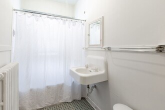 3400 Harriet Ave S in Minneapolis, MN - Building Photo - Building Photo