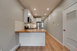 813 Park Ave in Hoboken, NJ - Foto de edificio - Building Photo