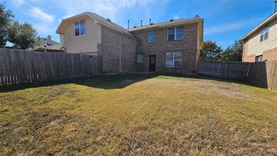 2810 Clear Creek Dr in Rockwall, TX - Building Photo - Building Photo