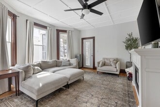 85 Bedford St in Bridgewater, MA - Building Photo - Building Photo