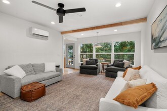 7105 20th Ave SE in Olympia, WA - Building Photo - Building Photo