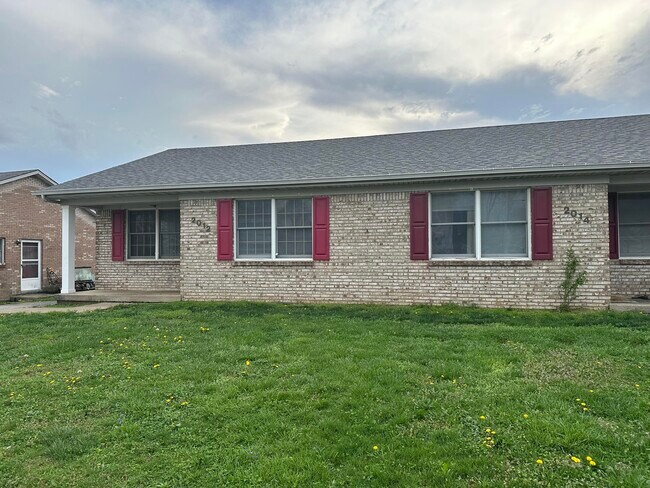 2012-2014 Hickory Hill Dr in Nicholasville, KY - Building Photo - Building Photo