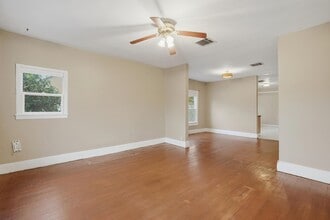 1341 Hickory St in Abilene, TX - Building Photo - Building Photo