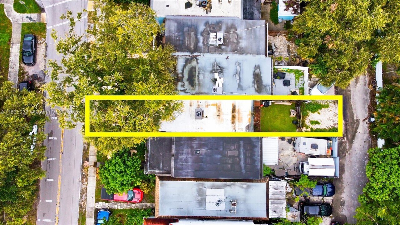 1671 NE 142nd St in North Miami, FL - Building Photo