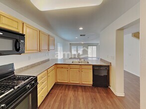 7601 Seda Ct in Las Vegas, NV - Building Photo - Building Photo