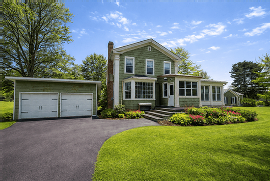 property at 4935 N Parma Rd