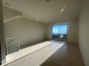 87 Kirkwood Ave in San Francisco, CA - Building Photo - Building Photo