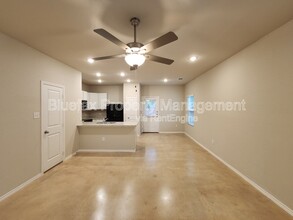 9926 Hazy Bend in San Antonio, TX - Building Photo - Building Photo