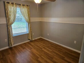 310 Redwood Ave in Niceville, FL - Building Photo - Building Photo