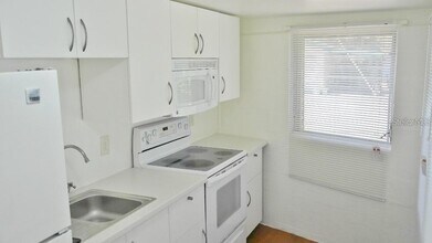 141 Sunnytown Rd in Casselberry, FL - Building Photo - Building Photo