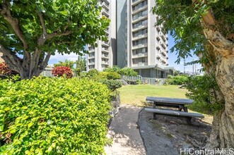 2651 Kuilei St in Honolulu, HI - Building Photo - Building Photo