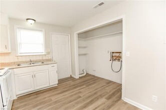 9546 20th Bay St in Norfolk, VA - Building Photo - Building Photo