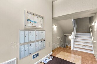 4177 S Four Mile Run Dr in Arlington, VA - Building Photo - Building Photo