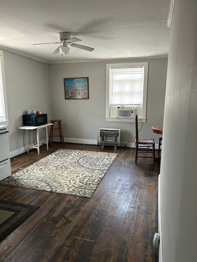 1708 Bridge St in St Matthews, SC - Building Photo - Building Photo