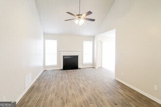 1192 Berryhill Dr in Lithonia, GA - Building Photo - Building Photo