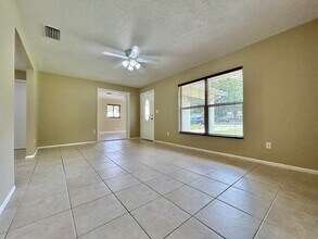 300 N 3rd St in Winter Springs, FL - Building Photo - Building Photo