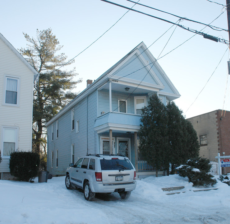 1010 Dean St in Schenectady, NY - Foto de edificio