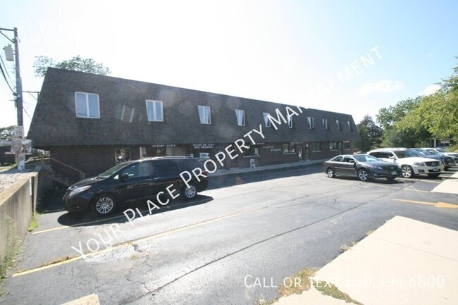 21 Jefferson St in Oswego, IL - Building Photo - Building Photo