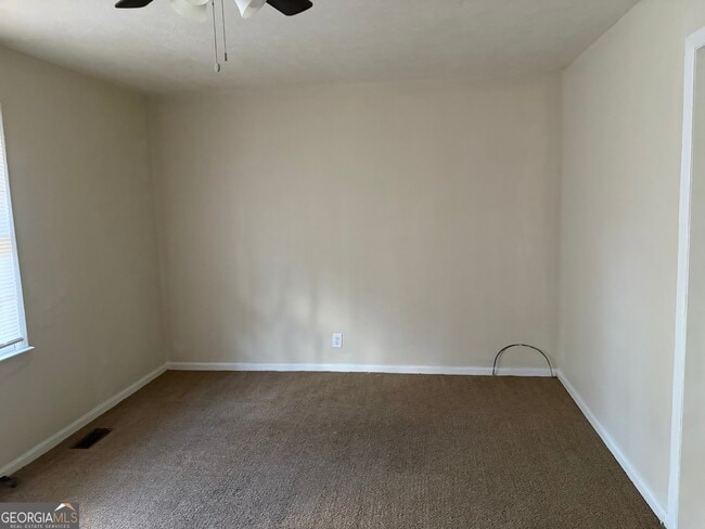 1379 Wills Pl in Macon, GA - Building Photo - Building Photo