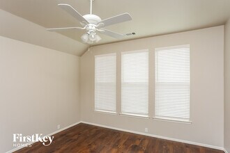 2744 Cedar Ridge Ln in Fort Worth, TX - Building Photo - Building Photo