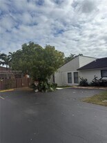 9300 SW 7th Ln in Miami, FL - Building Photo