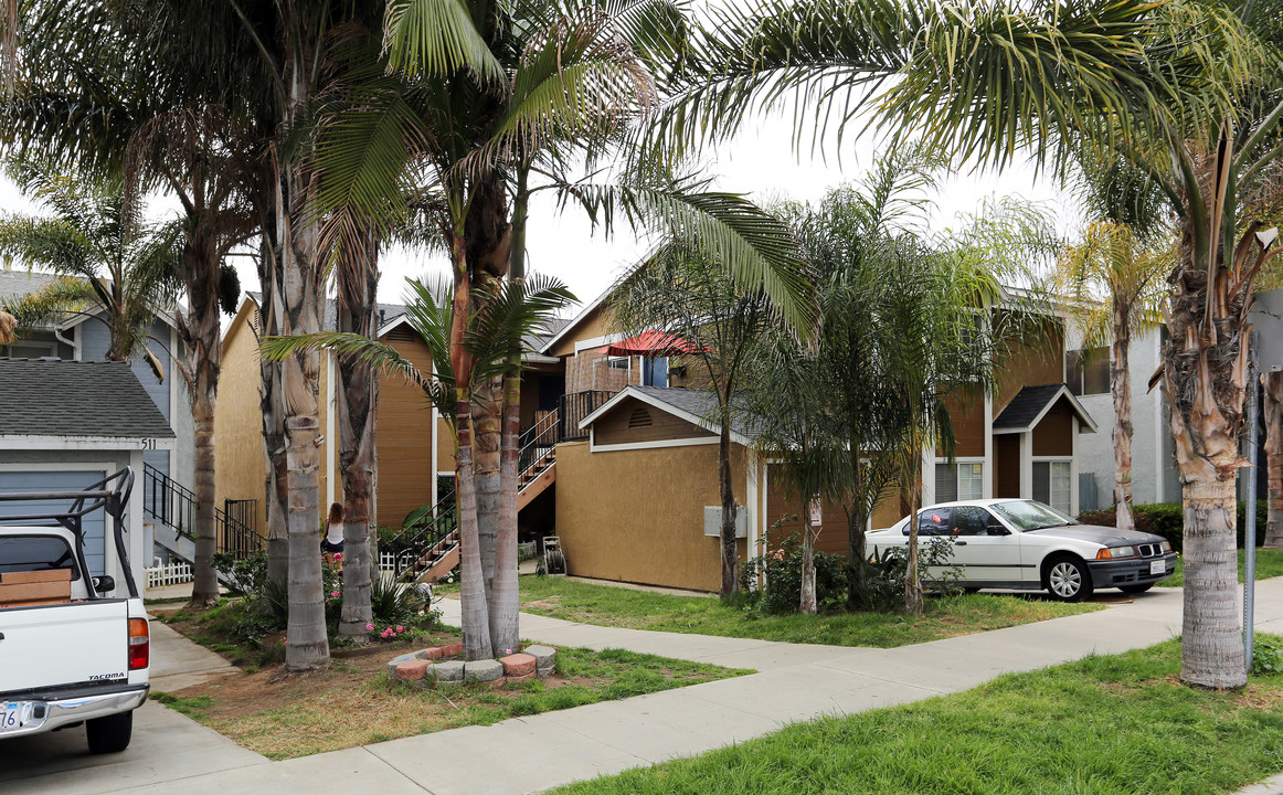 507 S Tremont St in Oceanside, CA - Building Photo