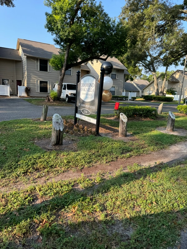 property at 2550 W Bird St