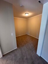 1040 Riverton Dr in San Carlos, CA - Building Photo - Building Photo