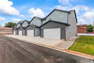 150 S 100 E in Richfield, UT - Building Photo - Building Photo