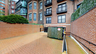 296 Beacon St, Unit 3 in Boston, MA - Foto de edificio - Building Photo