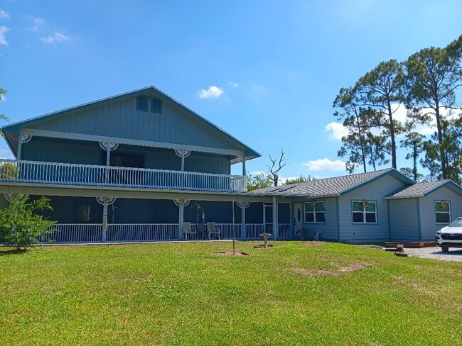 property at 13136 54th St N
