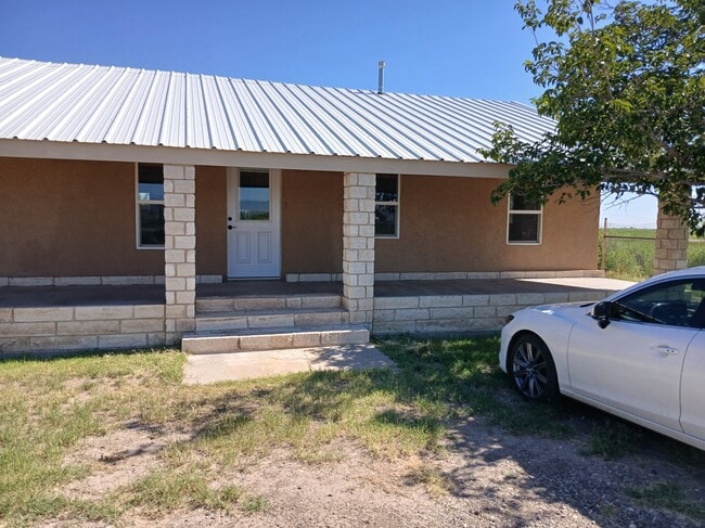 property at 206 Iglesia St