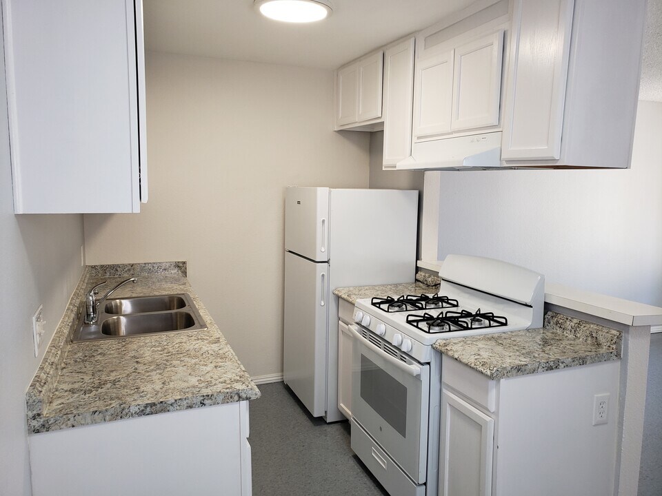 Vista Del Pacifico Apartments in San Ysidro, CA - Building Photo