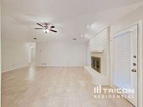 6003 Meadowside Trail in Arlington, TX - Building Photo - Building Photo