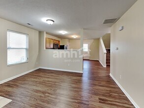 1245 Cloverview St in Blacklick, OH - Building Photo - Building Photo