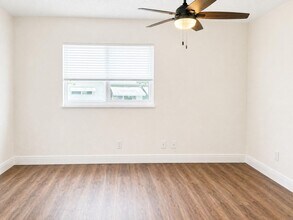 1045 NW 73rd Ave in Margate, FL - Building Photo - Building Photo