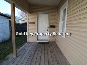 1157 W Kilgore Ave in Muncie, IN - Building Photo - Building Photo