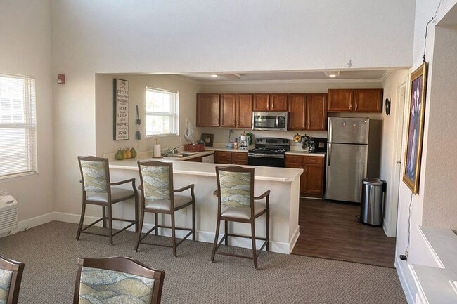 PENNYRILE SENIOR APARTMENTS in Hopkinsville, KY - Building Photo - Building Photo