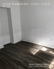 2716 W Rosemont Ave in Chicago, IL - Building Photo - Building Photo
