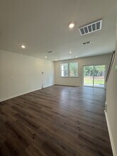 138 Parker Ln in Mebane, NC - Foto de edificio - Building Photo