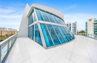 2950 NE 188th St, Unit 547 in Aventura, FL - Building Photo - Building Photo