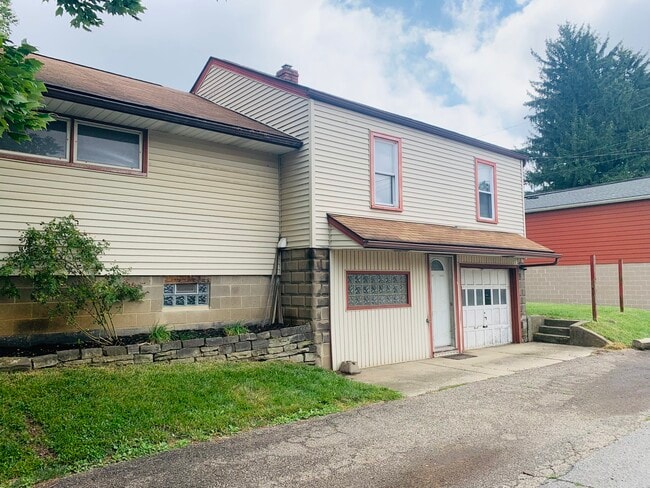 5047-5012 12th St SW in Canton, OH - Building Photo - Building Photo