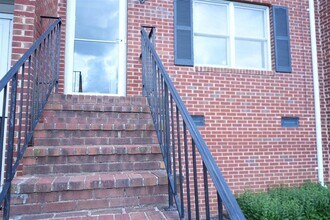 832 Vine St in Harrisonburg, VA - Building Photo - Building Photo